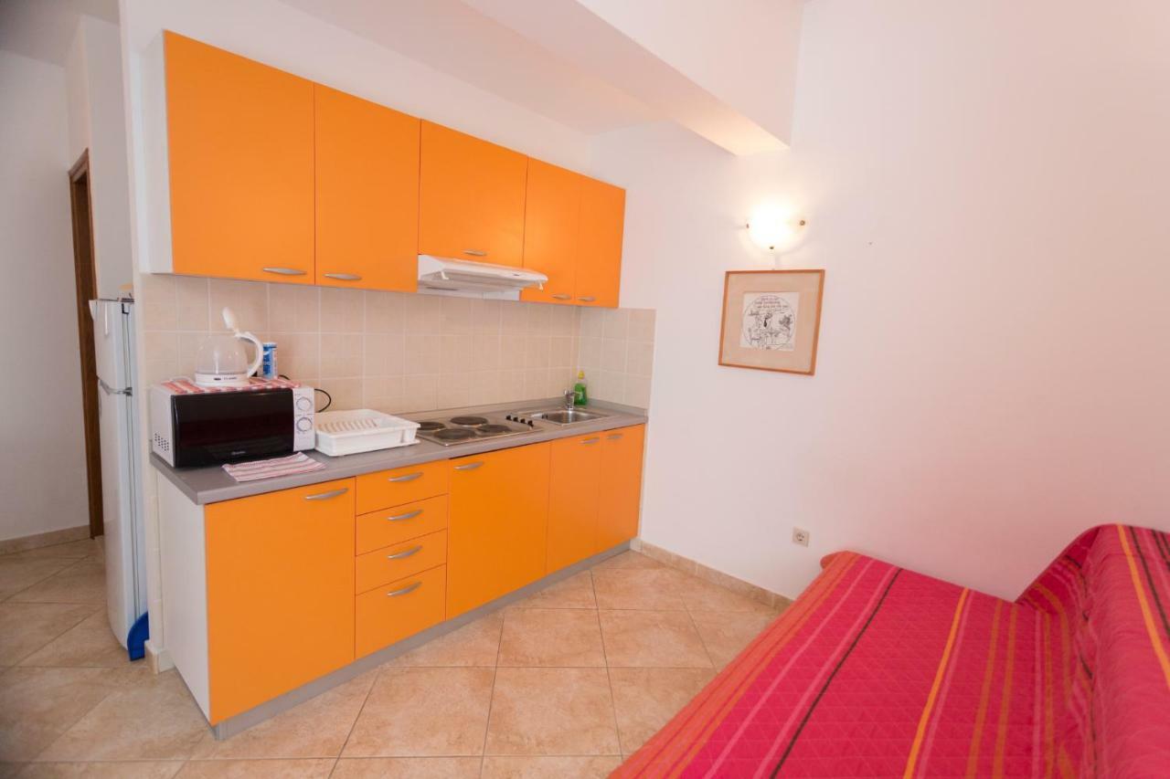 Apartments Gandalj Lokva Rogoznica Dış mekan fotoğraf